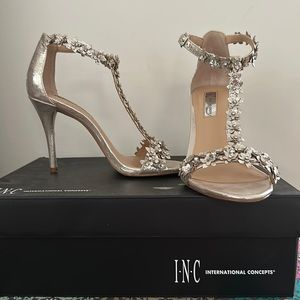 INC Rosiee Embl T Strap